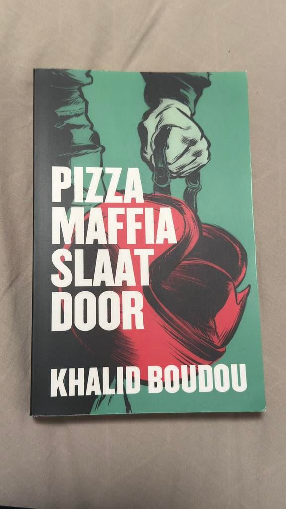 Boek pizza mafia slaat door, Boeken, Essays, Columns en Interviews, Ophalen, Nieuw