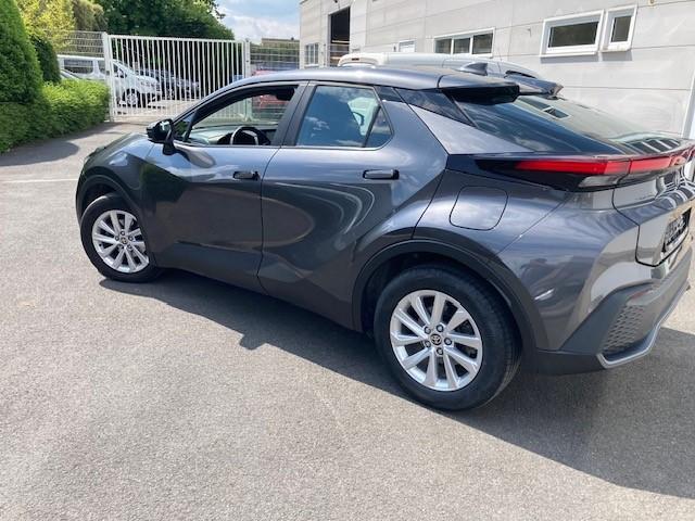 Toyota C-HR 1.8 hybrid 2wd e-cvt dynamic mono-tone 5d 72kw, Auto's, Toyota, https://public.car-pass.be/vhr/28220db7-605f-4a05-9300-99777cc23258