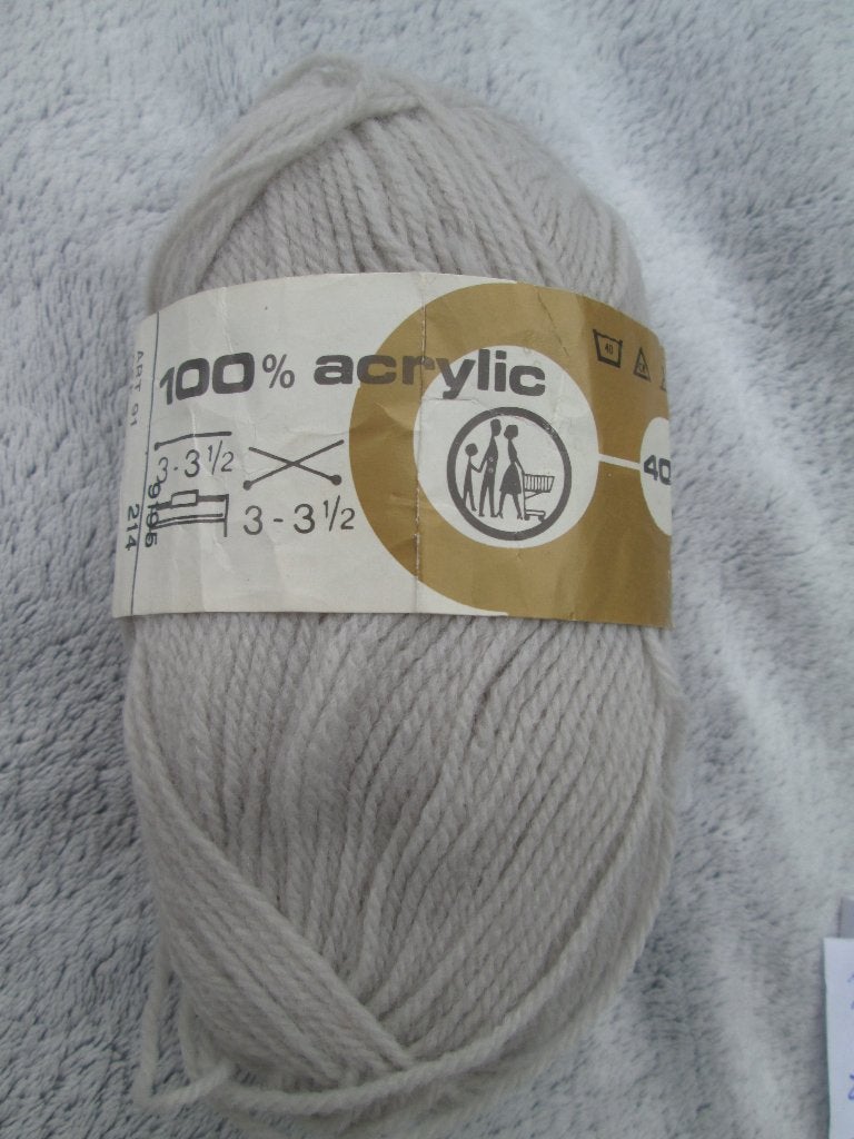 Laine à tricoter 1 boule grise 40gr, Enlèvement, Neuf, Tricot