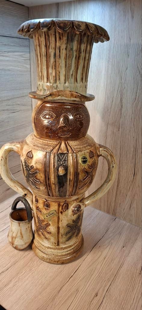 Vase « Gille de Binche » en grès (grès) atelier W.Biron, Antiquités & Art, Curiosités & Brocante, Enlèvement