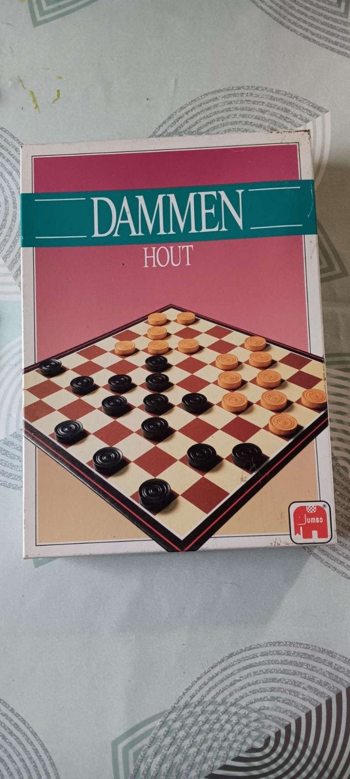 houten damspel met exta dammen, Enlèvement
