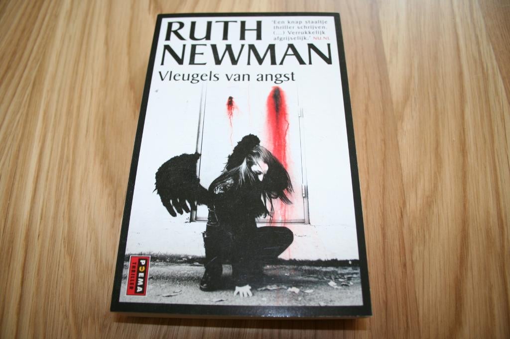 boek van Ruth Newman, Ophalen of Verzenden, Gelezen, Ruth Newman
