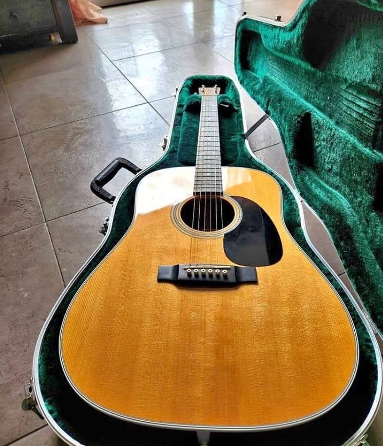 Étui rigide Martin D-28 Standard 2016, Musique & Instruments, Instruments à corde | Guitares | Acoustiques, Enlèvement ou Envoi