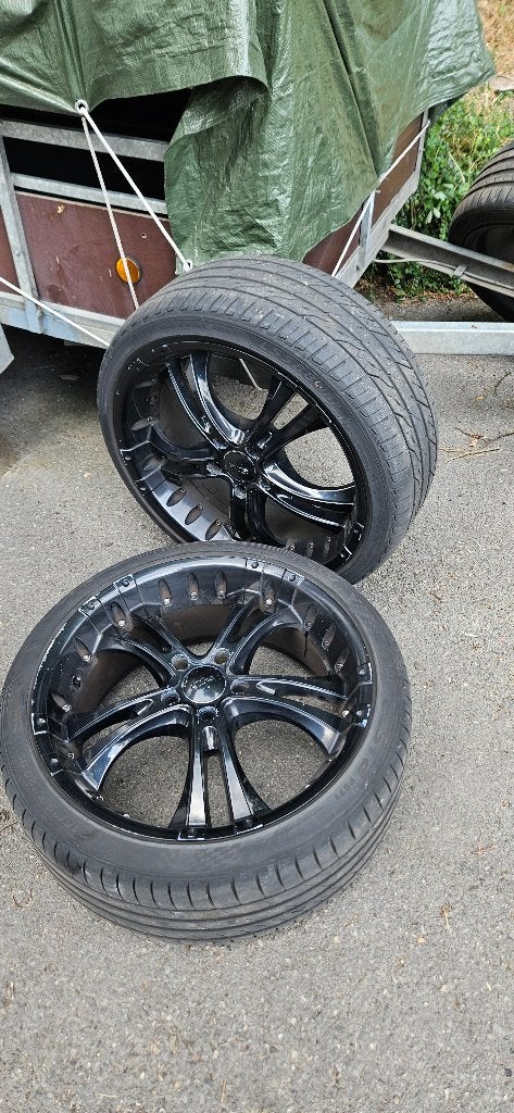 20inch velgen met banden te ruil of te koop, Auto-onderdelen, Ophalen, Banden en Velgen, Personenwagen, 20 inch