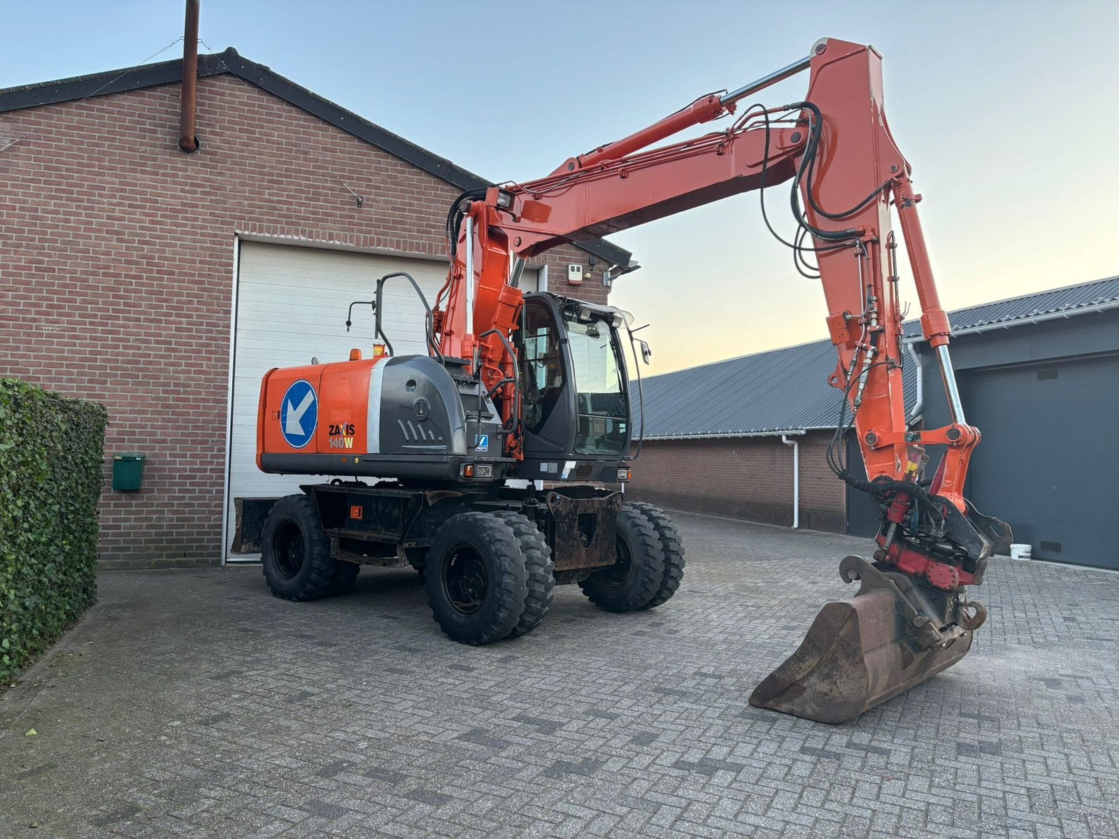 Hitachi ZX140W-3 Mobiele kraan graafmachine Rototilt!, Ophalen