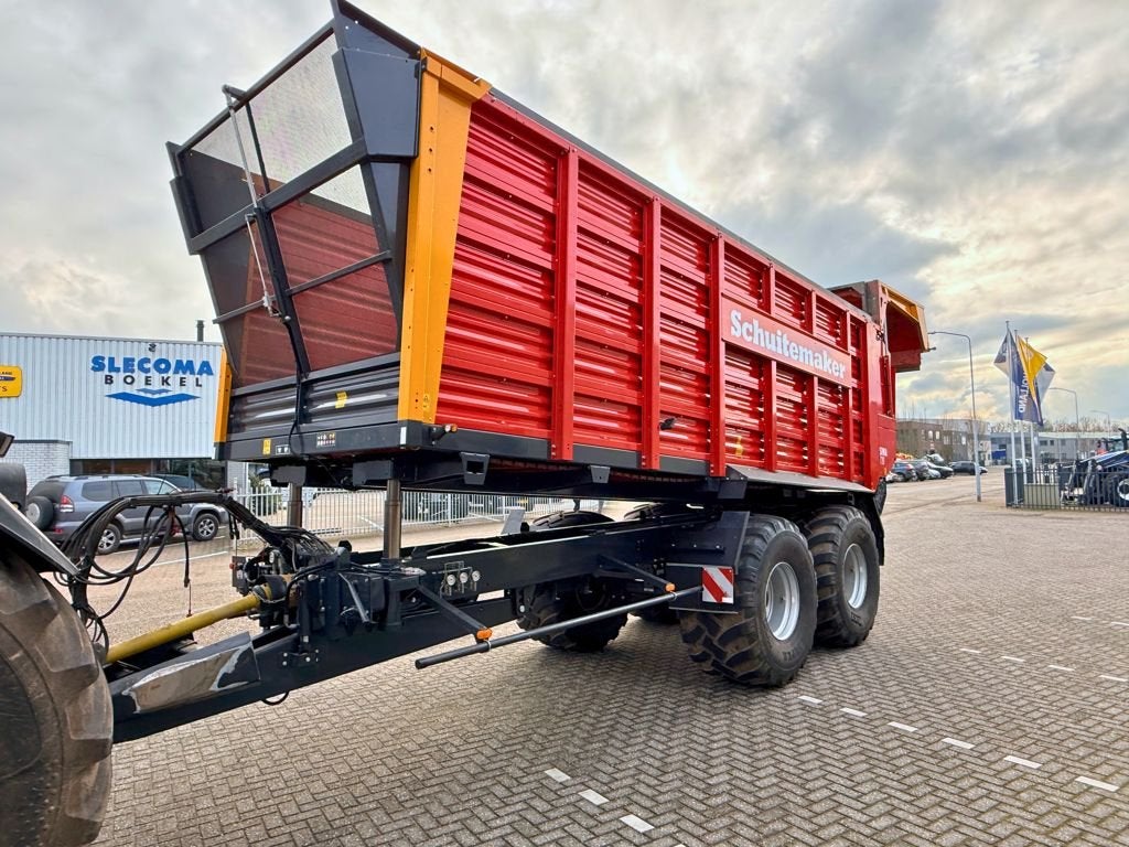 Schuitemaker Siwa 720S Silagewagen, Articles professionnels, Moissonneuse