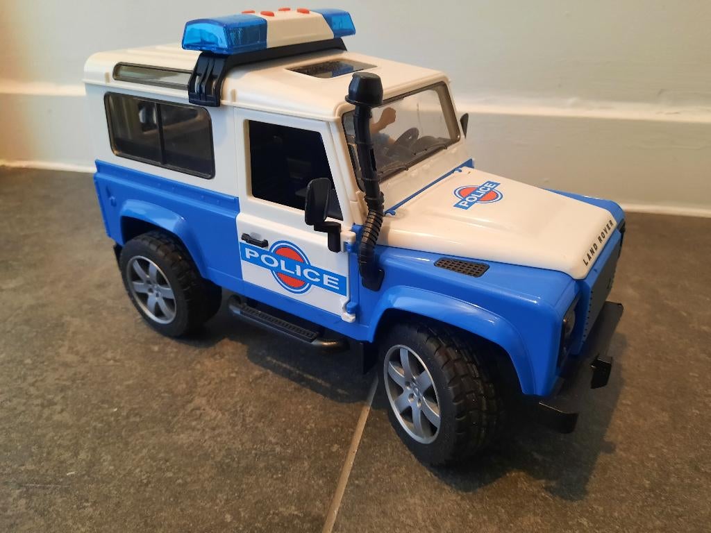 Bruder Land Rover politie, Ophalen, Zo goed als nieuw