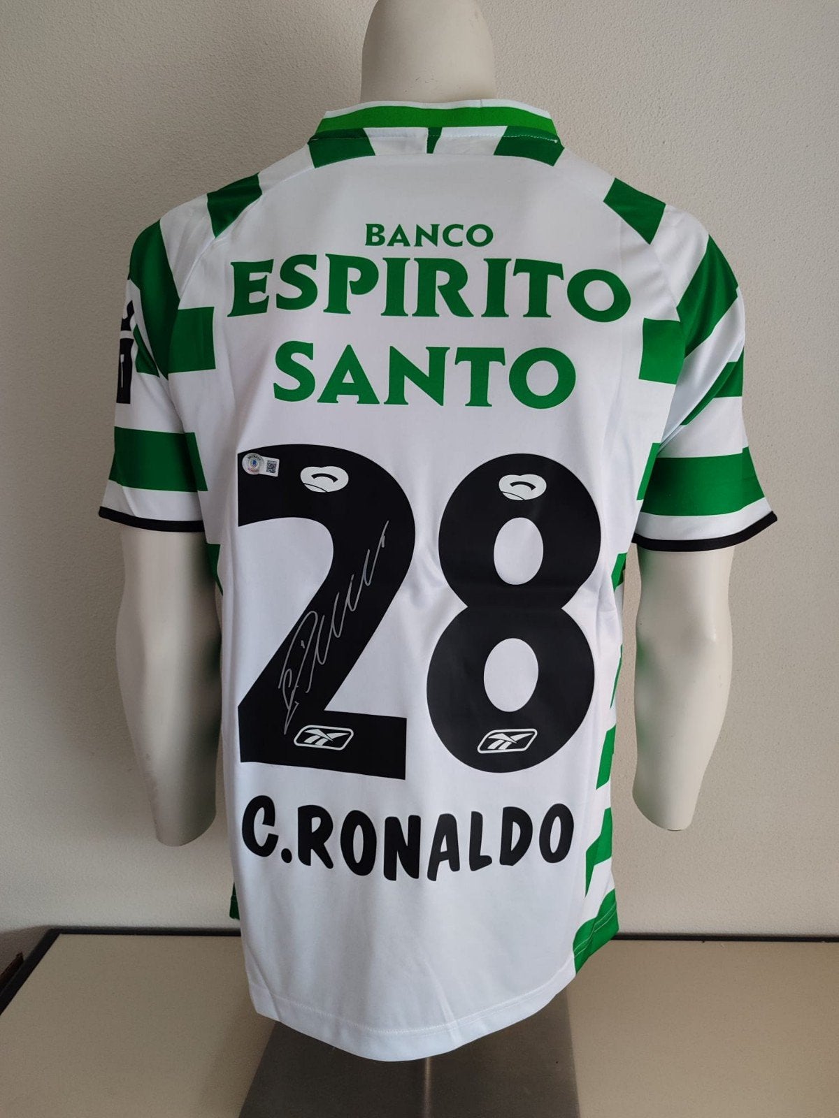 Maillot du Sporting Lisbon signé par Ronaldo Beckett, Enlèvement ou Envoi, Maillot