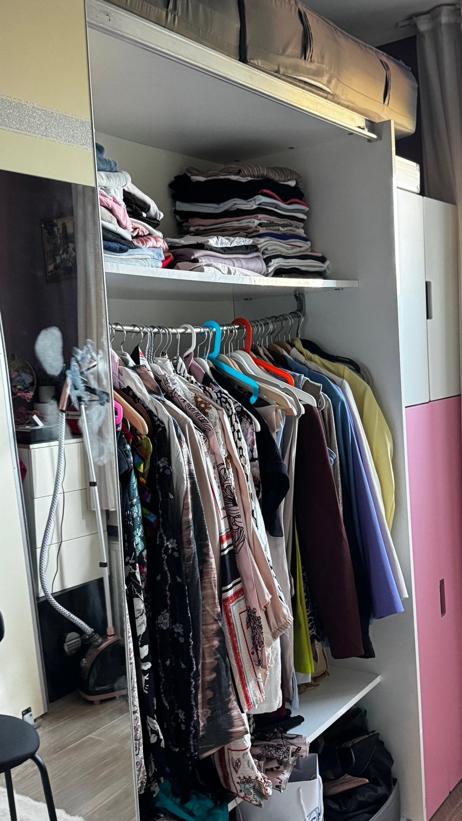 Armoire à donner, Enlèvement, Comme neuf
