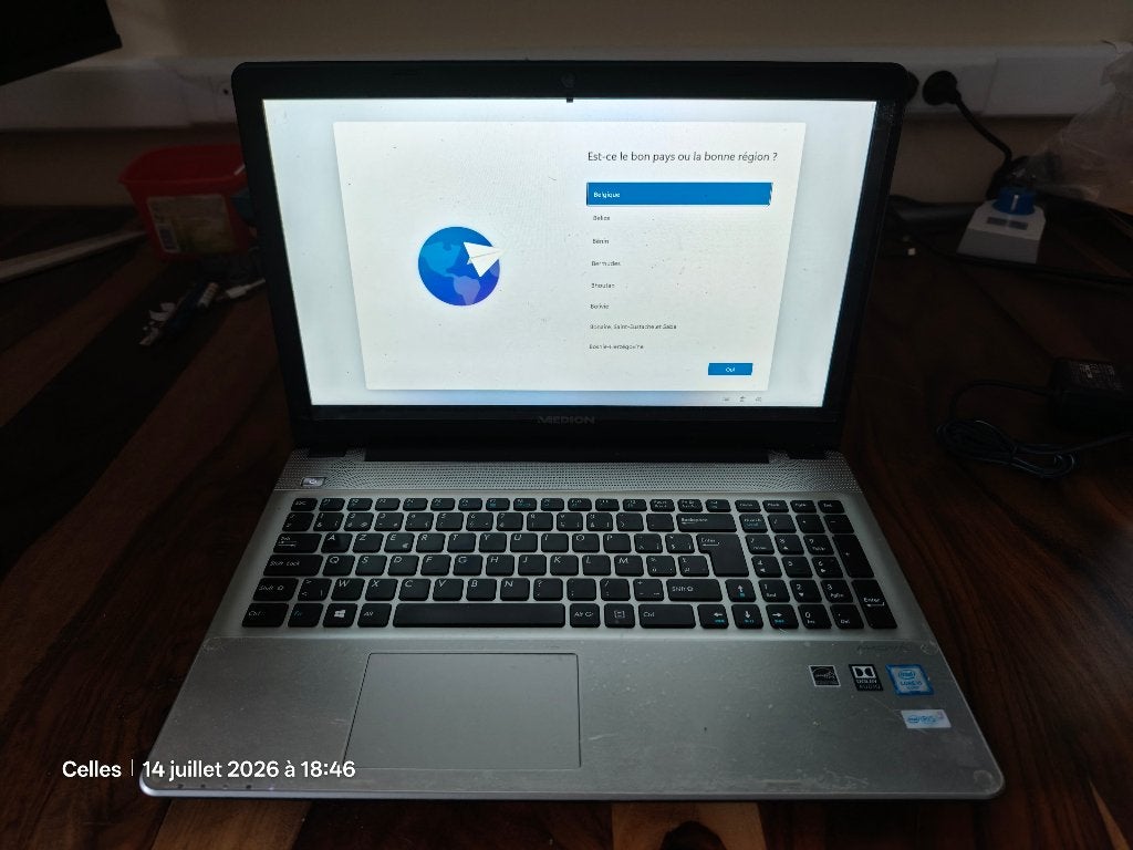Medion Akoya E6424-laptop - Windows 11 - WiFi 6E, 128 GB + 1 To, 2 tot 3 Ghz, 15 inch, Ophalen of Verzenden