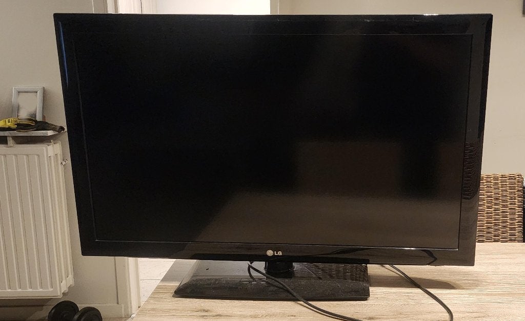 LG Lcd TV 42LD450 - 42 inch - Full HD, 50 Hz, LCD, Enlèvement, Utilisé