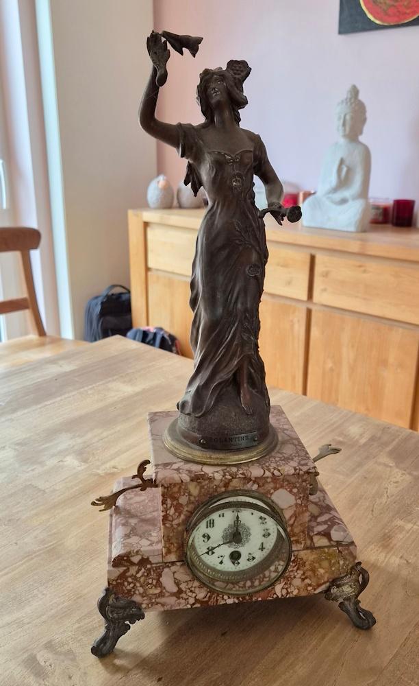 horloge églantine art déco, Enlèvement