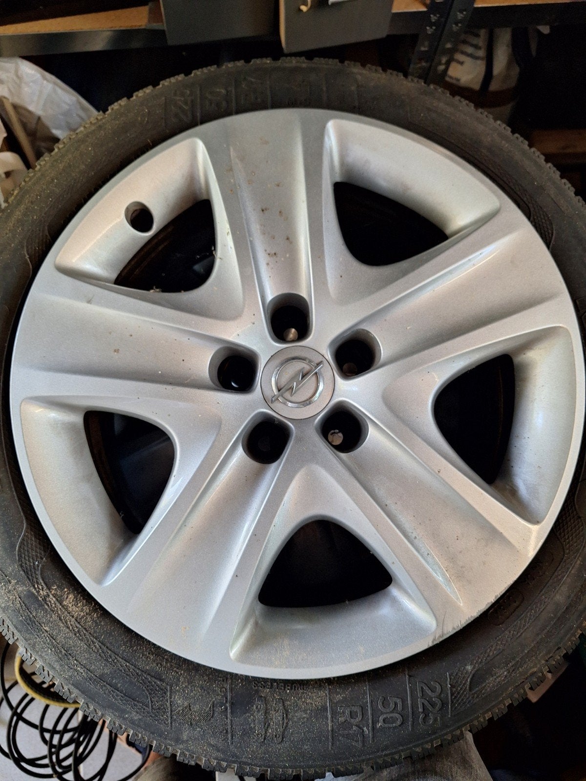 pneus d'hiver Opel Zafira, Enlèvement, Pneus hiver, Jante(s)