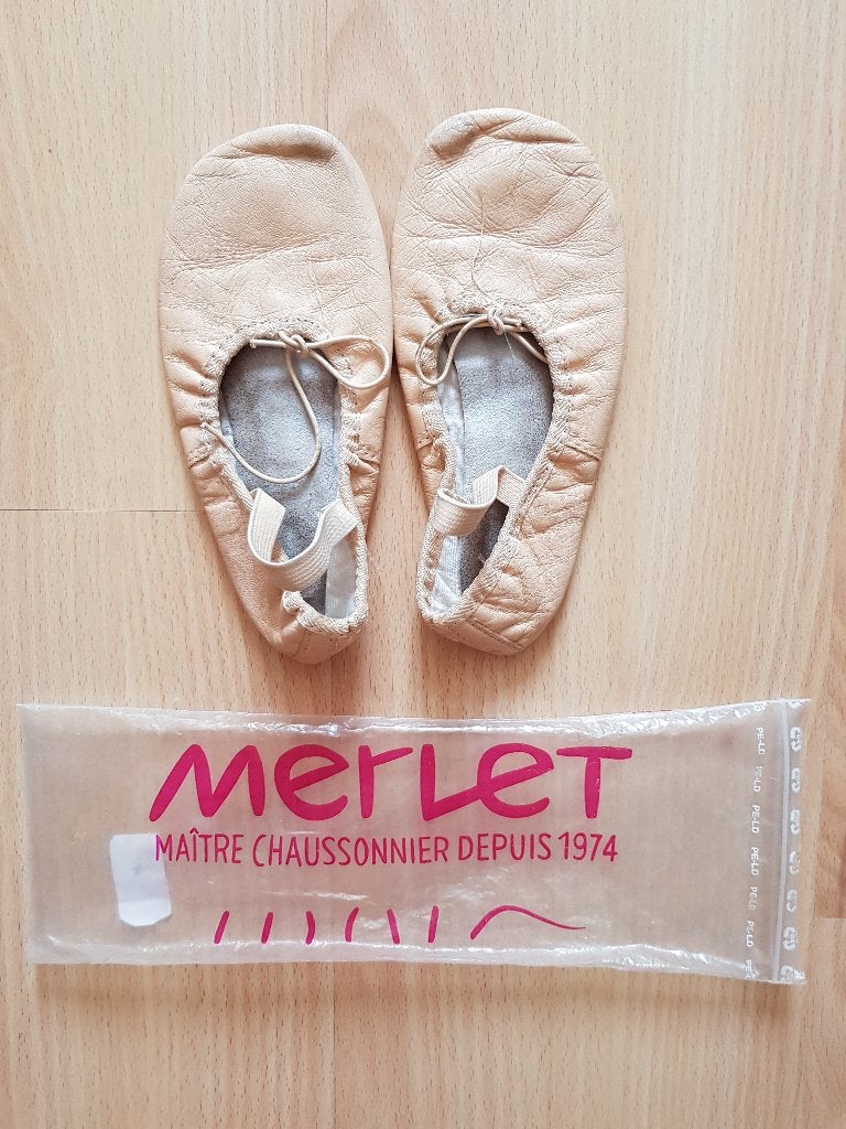 Zalmkleurige demi-pointes - Merlet - maat 31,5, Sport en Fitness, Ballet, Ophalen of Verzenden, Gebruikt, Schoenen