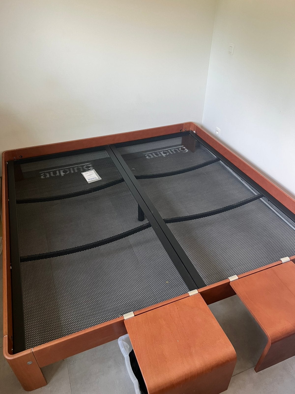 Auping bed nieuwstaat 2m x 2m, Ophalen, Zo goed als nieuw