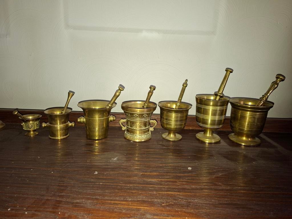 Set apotheek vijzels in messing, Ophalen