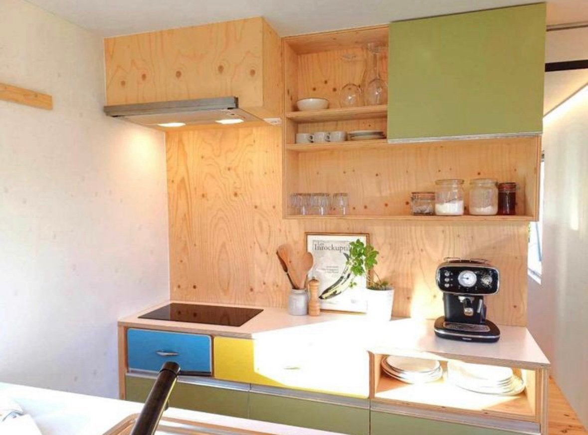 Ruime Tiny House op wielen, Caravans en Kamperen