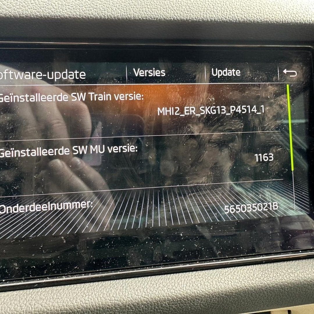 Škoda  MIB1 (MSTD) firmware en/of navigatiekaart update, Service 24h/24, Autres travaux