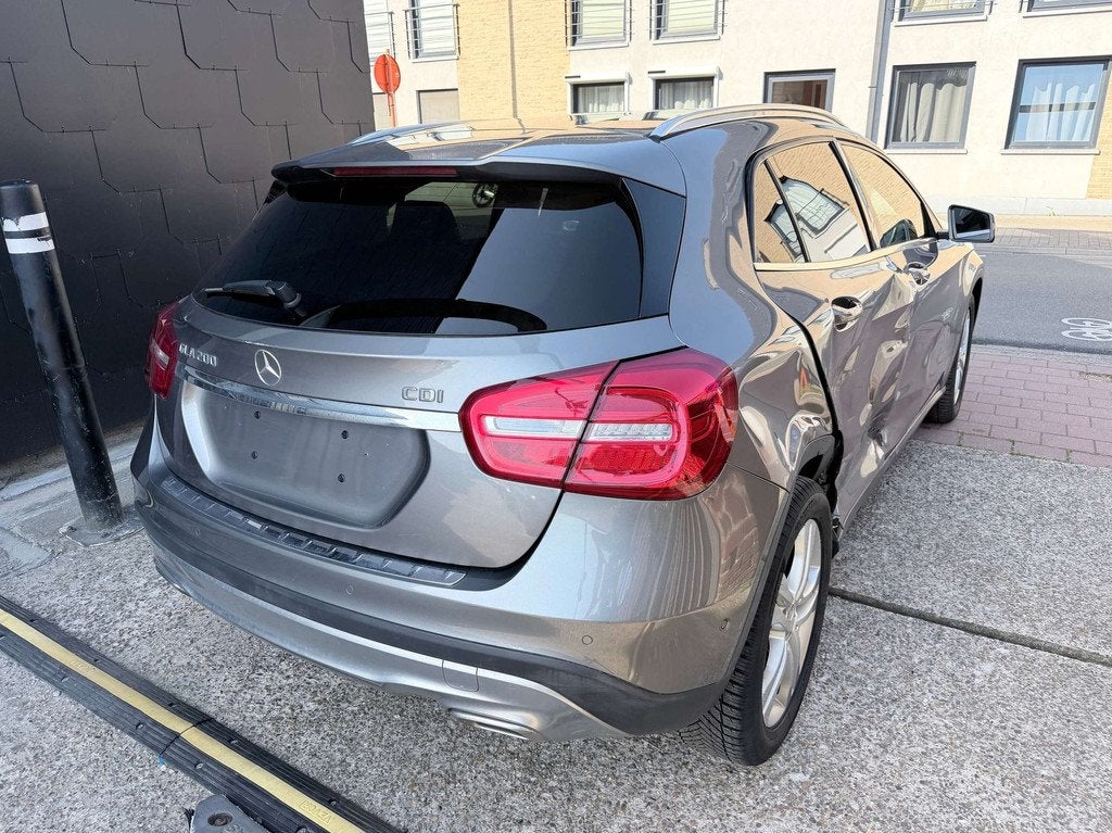 Mercedes-Benz GLA 200 EDITION LINE, Auto's, Mercedes-Benz, 100 kW, 136 pk, 2020 kg, Bedrijf
