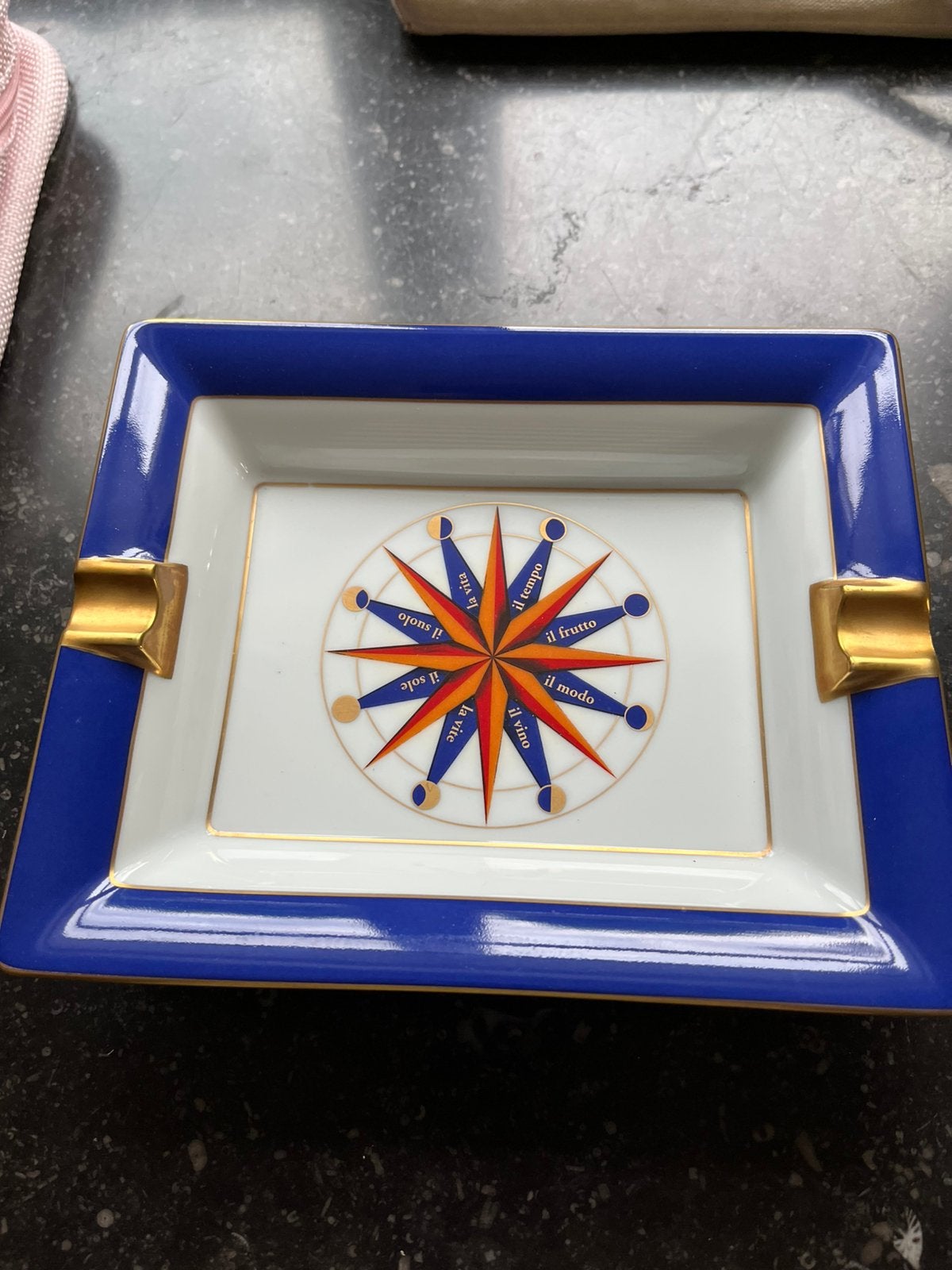 Asbak Manufacture La Reine  LIMOGES, Ophalen