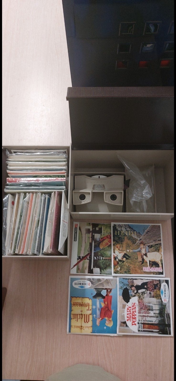 viewmaster met 120 chijven er bij, Ophalen