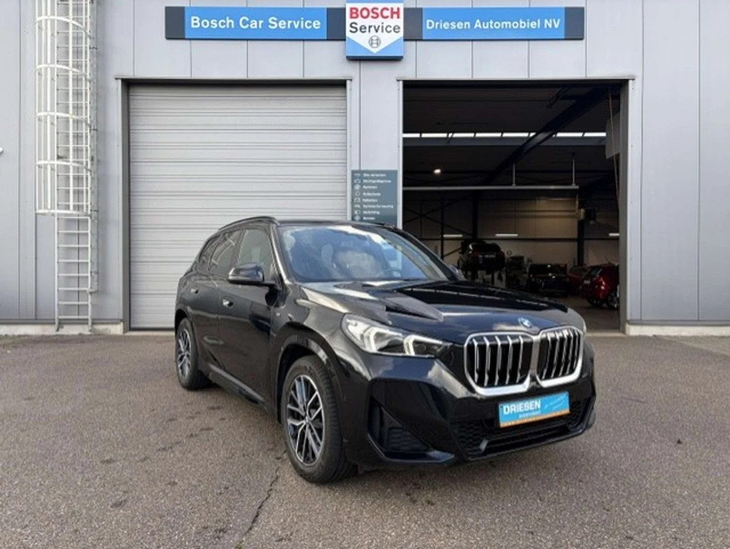 BMW X1 X1 2.0i sDrive20 MHEV - M Pakket - Full option - 1j w, Auto's, Gebruikt, Zwart, Zwart, 5 zetels