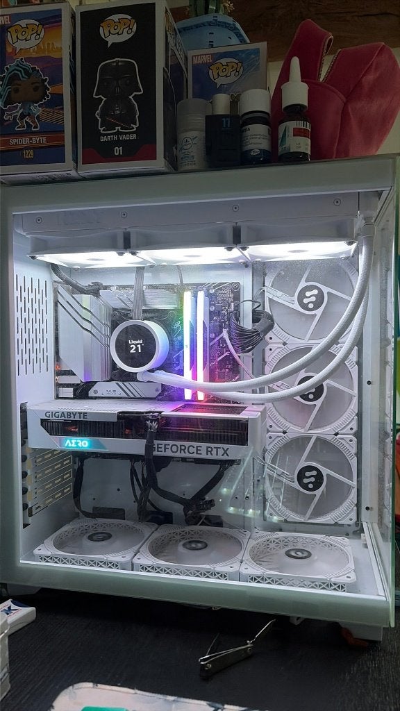 PC Gamer White ( achete moins de 2 ans ), Computers en Software, Ophalen, Le pc est monté avec différentes marques, 32 GB, Refurbished