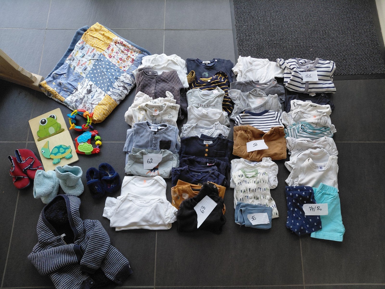 lot babyspullen/kleren, Ophalen, Gebruikt