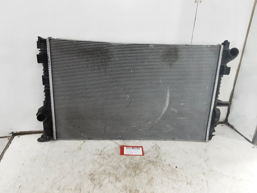 RADIATEUR EAU Renault Grand Scénic IV (RFAR), Renault, Utilisé, Peter-Huppertz-Straße 5
51063  Köln, DE, Dialog.deutschland@renault.de