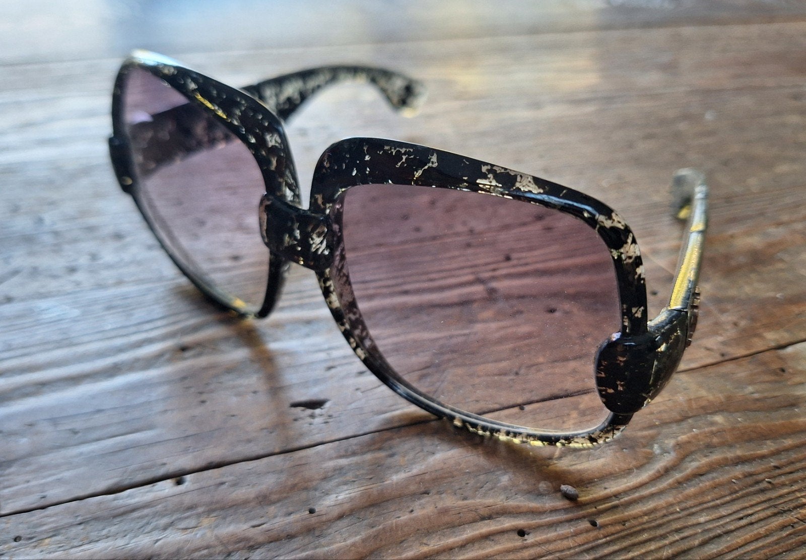 Lunettes de soleil Yves Saint Laurent, Enlèvement ou Envoi