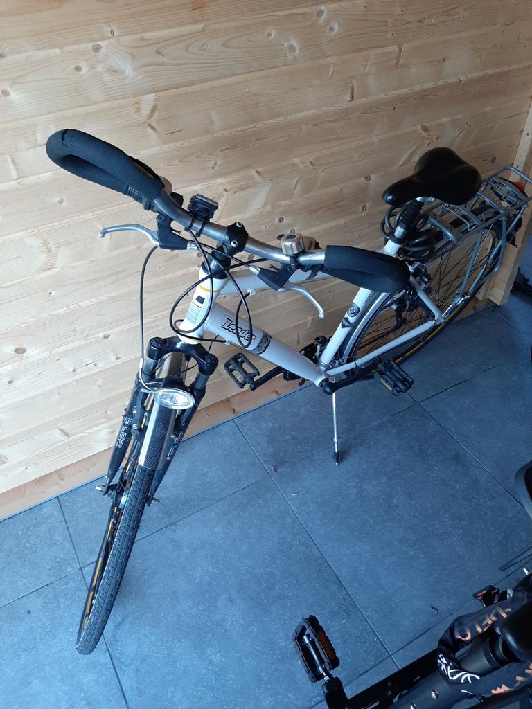 Mannen fiets, Ophalen