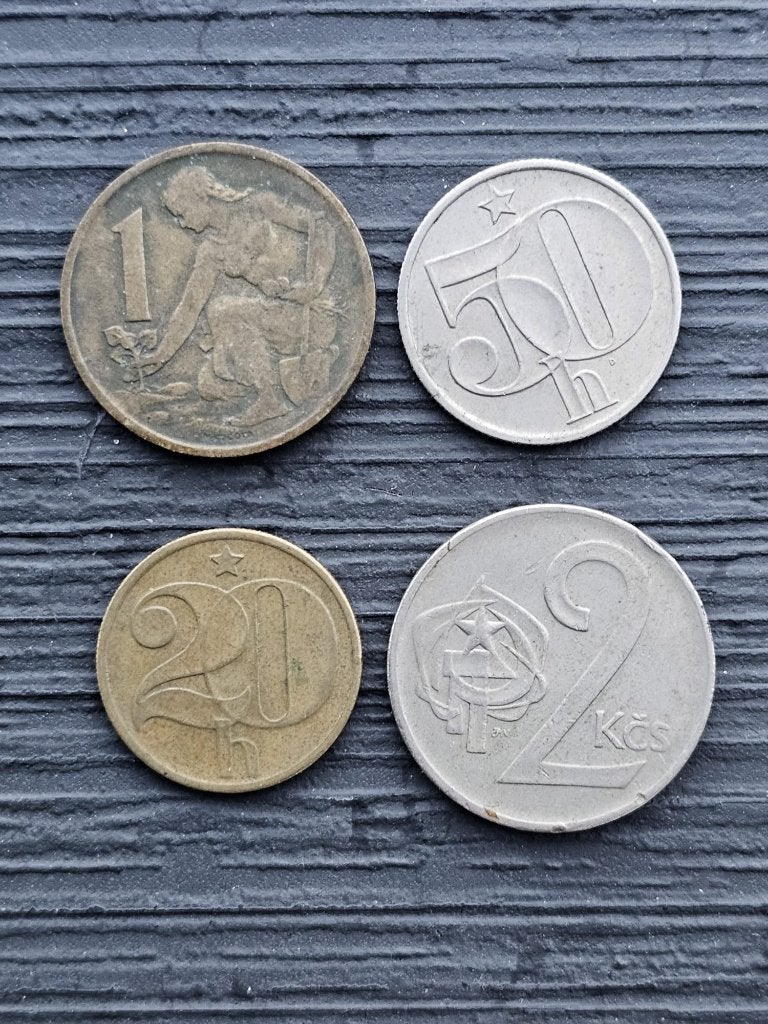Tsjechische & Tsjechoslowaakse munten, Timbres & Monnaies, Timbres | Accessoires, Enlèvement ou Envoi, Autres types