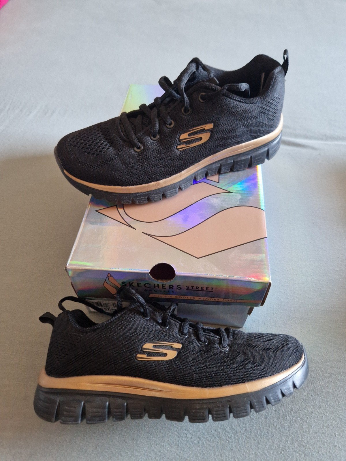 Zwarte skechers met rose mt 37, Ophalen