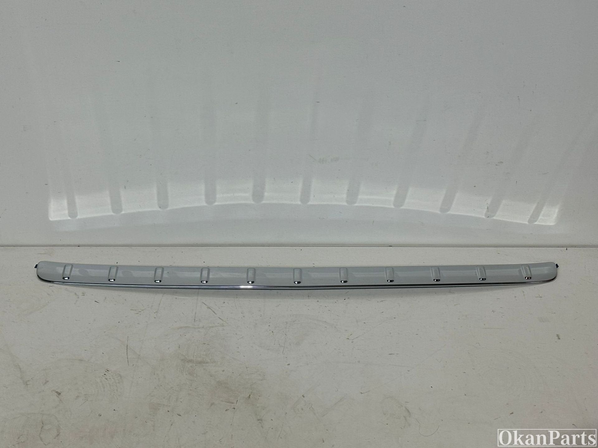 Mercedes-Benz GLA H247 achter bumperplaat Chrome A2477251601, Gebruikt, Achter, Mercedes-Benz, Bumper