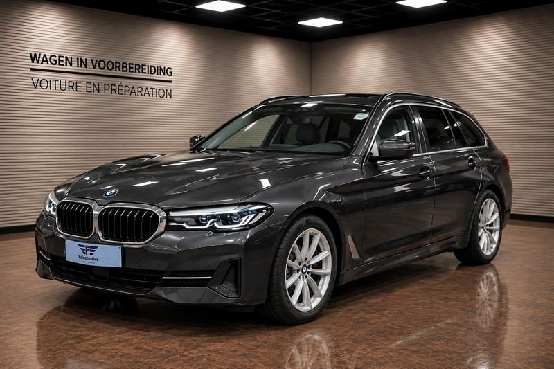 BMW Série 5 518d*AUT*NAVI PROF*ZTLVERW.*TOURING*, Auto's, Automaat, Achterwielaandrijving, 4 cilinders, Leder