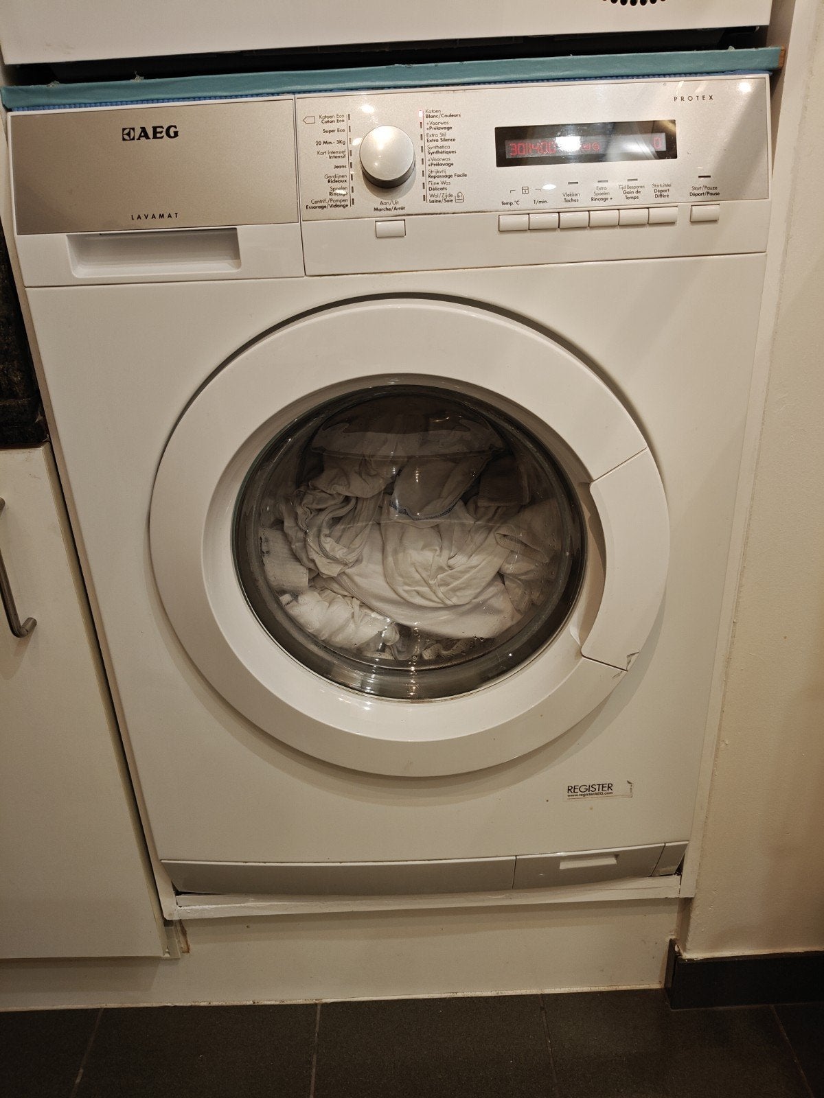 Machine à laver AEG Lavamat, Electroménager, Lave-linge, 1200 à 1600 tours, 6 à 8 kg, Programme court, Chargeur frontal