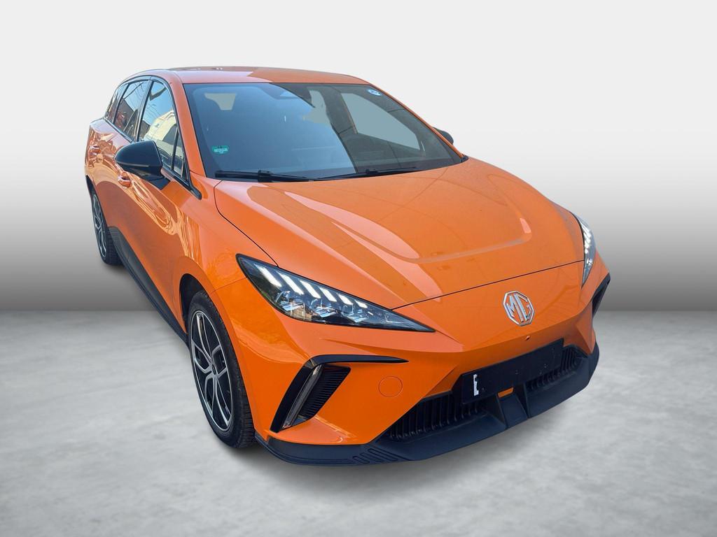 MG MG4 64 kWh Luxury (automatique), Autos, MG, Achat, Autres couleurs, 5 portes, Automatique