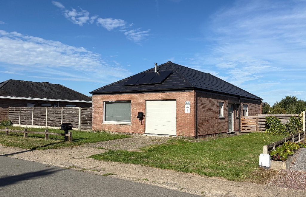 Instapklare bungalow met zuidgerichte tuin in Hever, Immo, 120 m², 500 à 1000 m², 214 kWh/m²/an, Ventes sans courtier