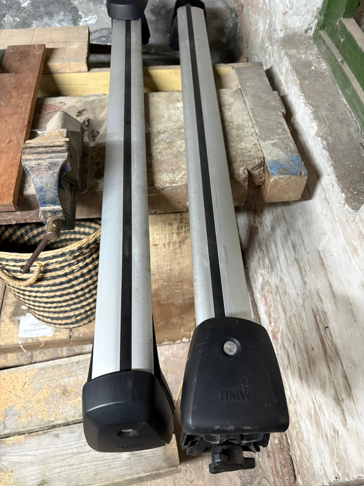 Originele BMW dakdragers speciaal voor BMW iX3 of X3, Auto diversen, Ophalen, Gebruikt