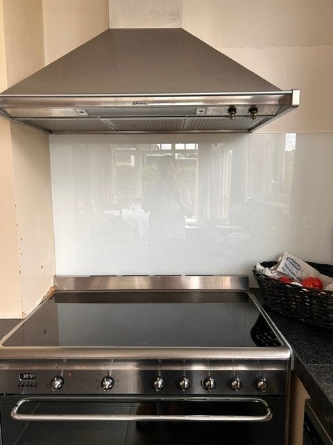 Inductievuur met oven (90 cm - SMEG) + dampkap SMEG, Elektronische apparatuur, Ophalen, Gebruikt, Inductie, Vrijstaand