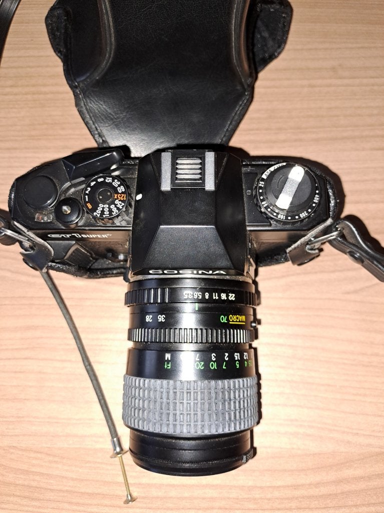 Vintage analoge camera set – Cosina CT-1 + lenzen + flitsers, Audio, Tv en Foto, Fotocamera's Analoog, Ophalen of Verzenden, Gebruikt