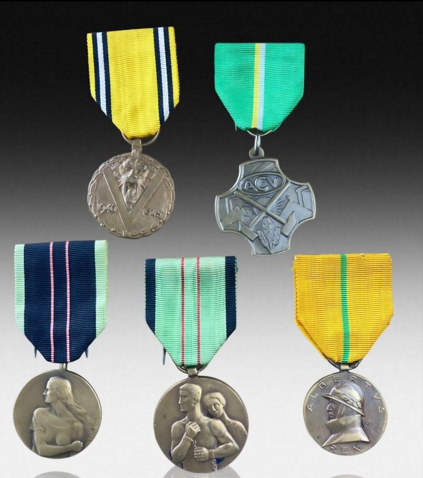 Ensemble de médailles belge original de la Seconde Guerre mo, Enlèvement ou Envoi