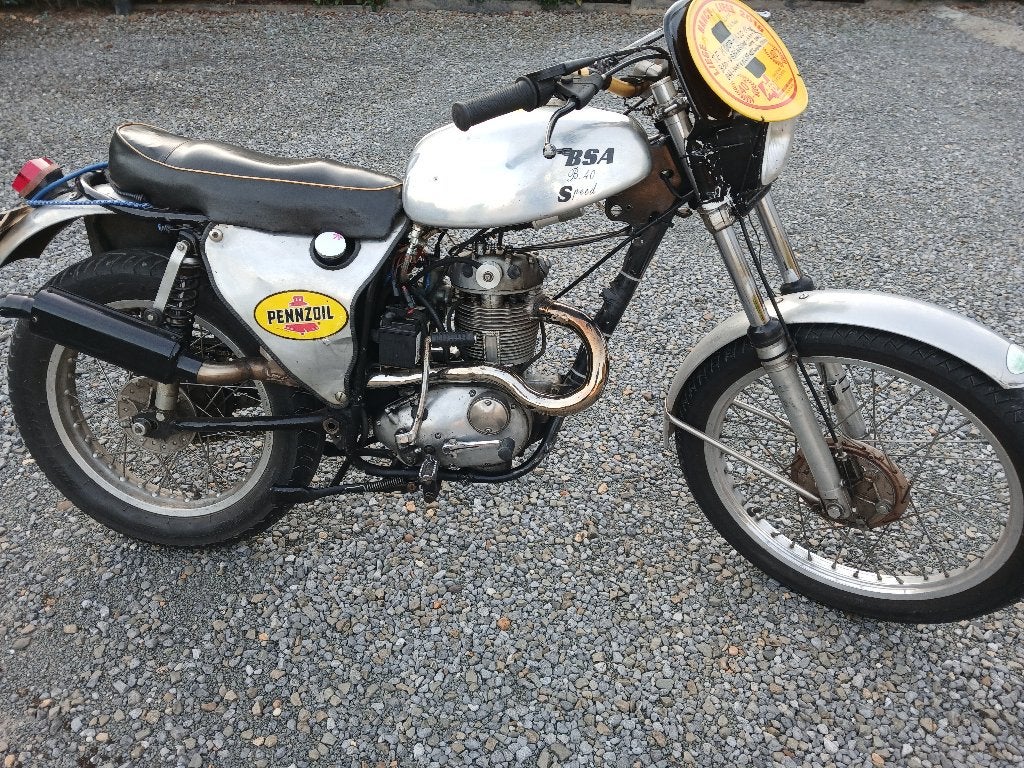 bsa b40 -425cc met cros onderdelen is nog verzekerd, Motoren, Ophalen, Gebruikt