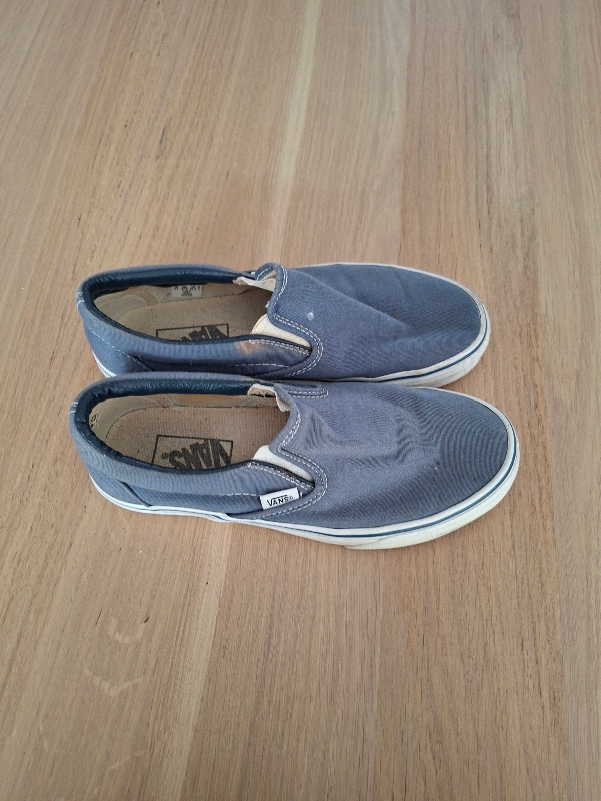 Vans M37 gratuits, Enfants & Bébés, Enlèvement
