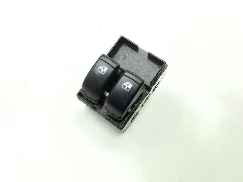 COMMUTATEUR VITRES ELECTRIQUES Nubira Wagon (J100), Utilisé, Daewoo