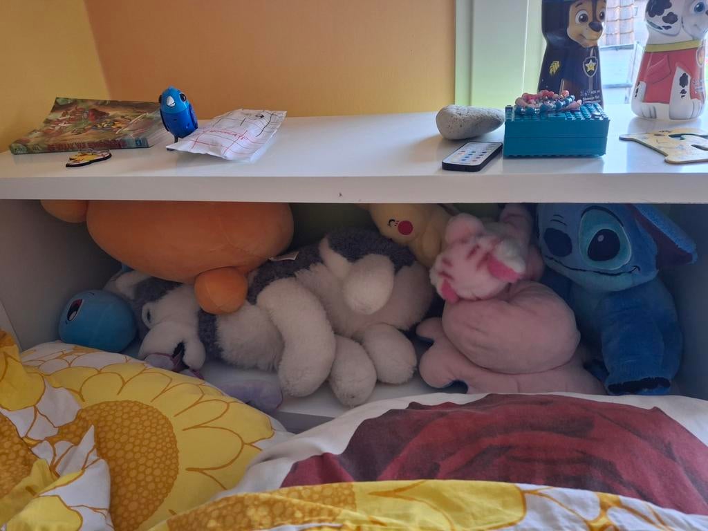 Bed met uittrekbare schuif, Ophalen