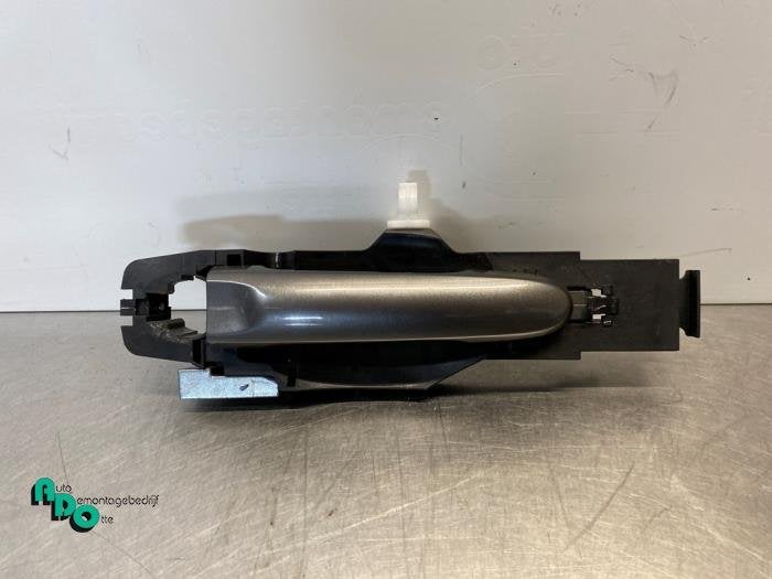 Poignée portière 4portes avant gauche d'un Nissan Note (No, -, 3 mois de garantie, Utilisé, -
