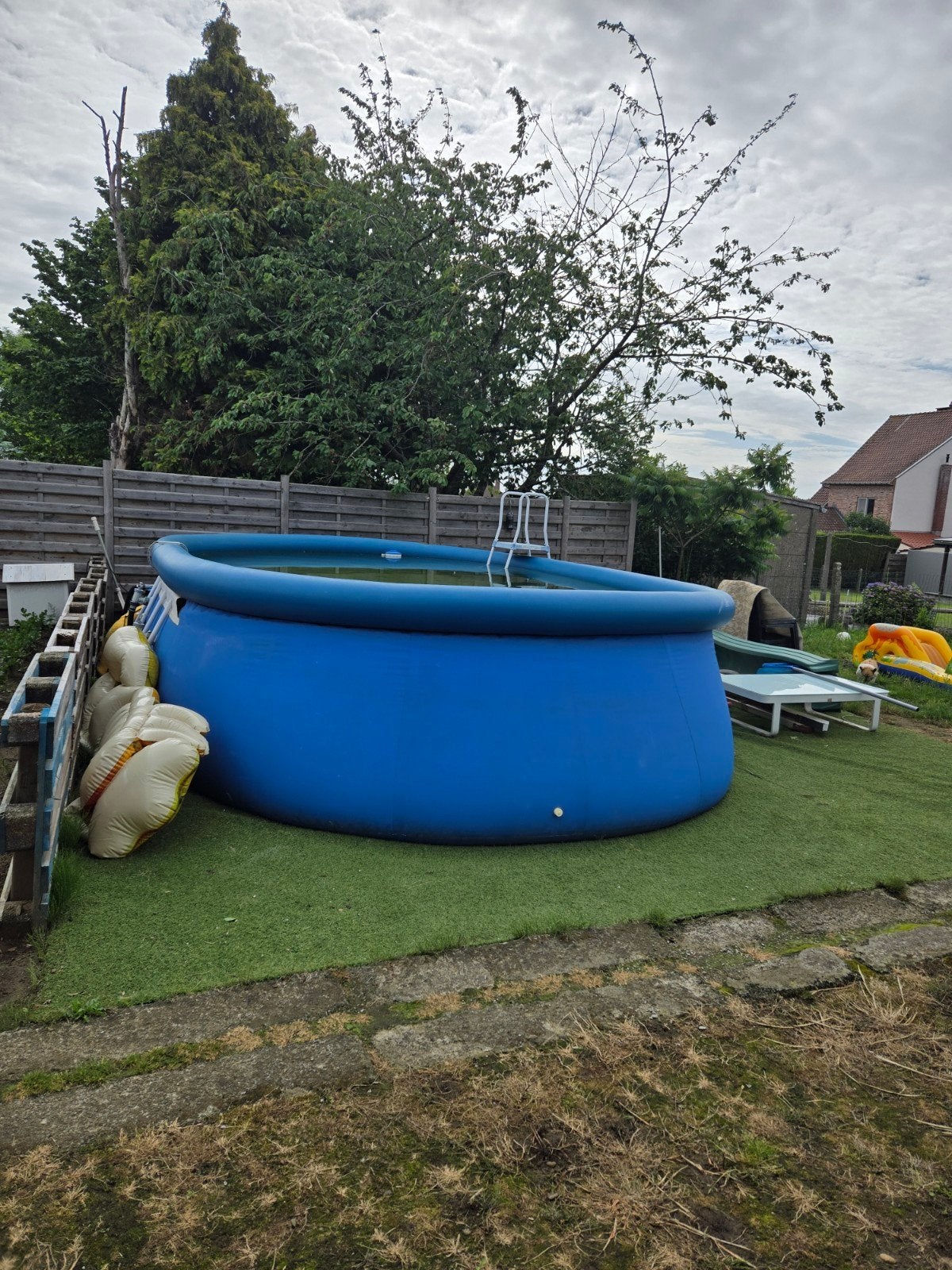 Intex zwembad met ladder, Tuin en Terras, Ophalen