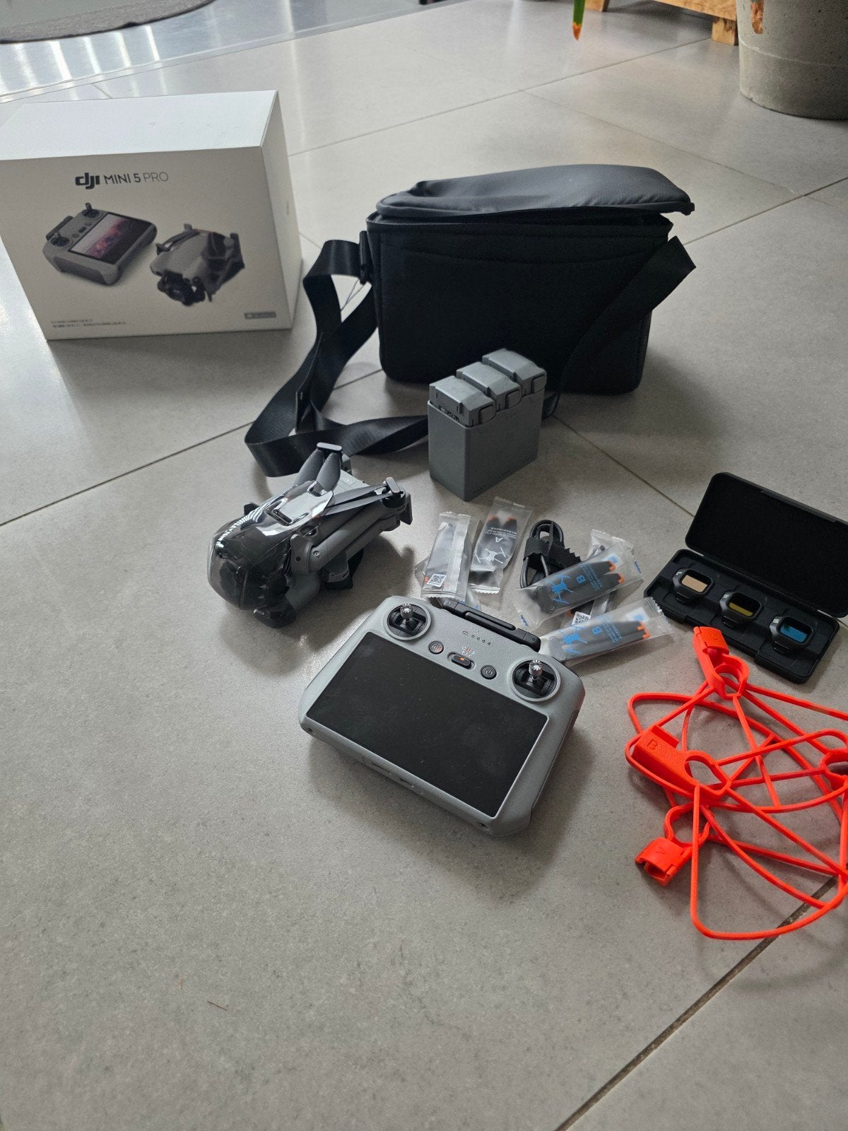COMBO DJI MINI 5 PRO FLY PLUS (DJI RC 2), TV, Hi-fi & Vidéo, Drones, Neuf, DJI, Envoi