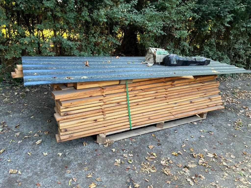 Abri pour chevaux neuf 3 x 6 m, Animaux & Accessoires, Élevage, 2 ou 3 chevaux ou poneys